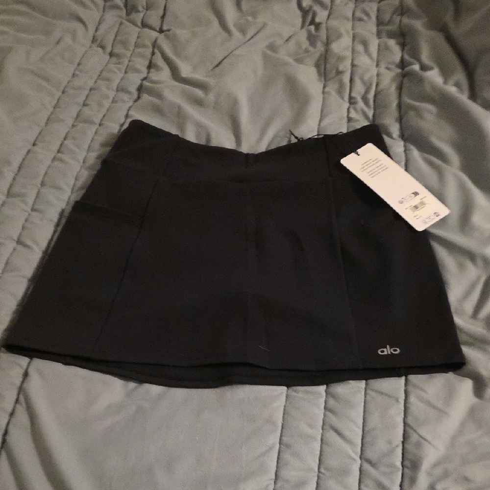 ALO Yoga Black Skater Mini Skirt
